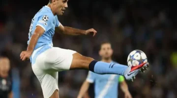 مانشستر سيتي يضع إليوت أندرسون كخيار رئيسي لخلافة رودري في خط الوسط 1